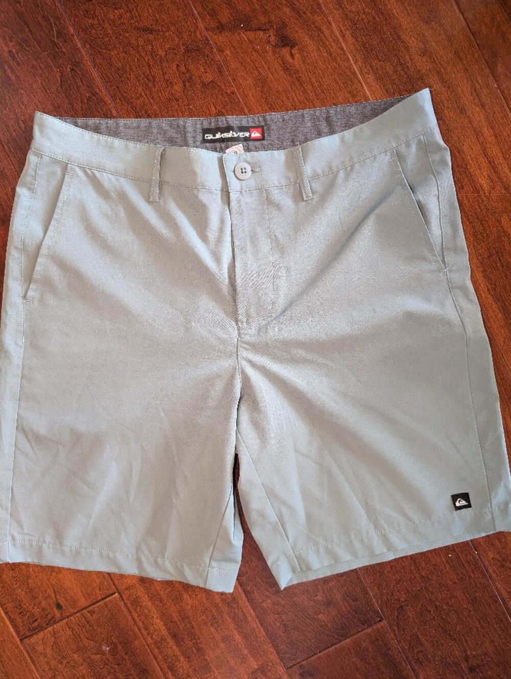 Quiksilver Men's Sage Green Casual Walkshorts